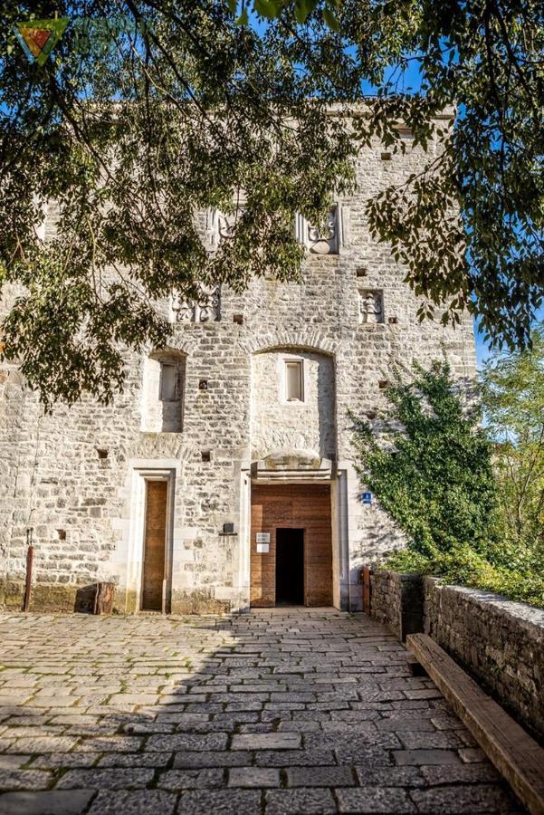 פאזין Villa Patrick-Luxury Stone House In The Center Of Istria מראה חיצוני תמונה
