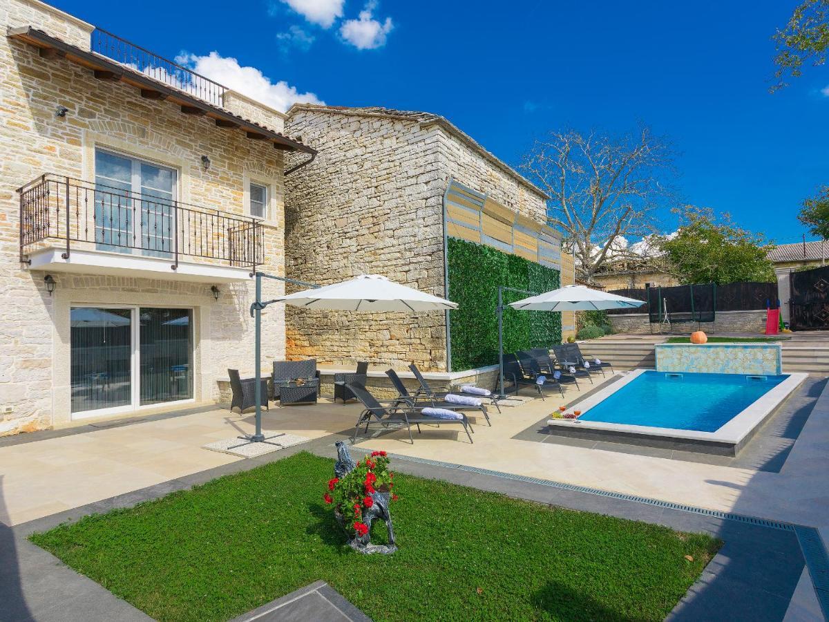 פאזין Villa Patrick-Luxury Stone House In The Center Of Istria מראה חיצוני תמונה